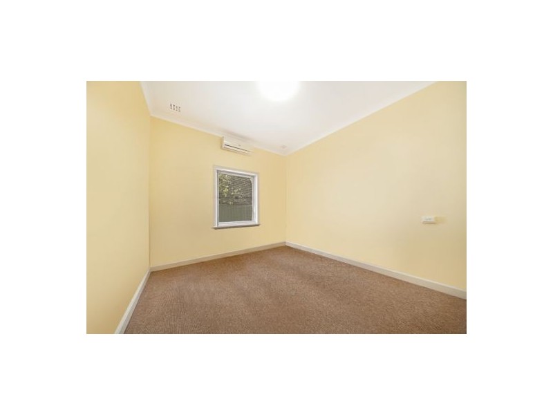 85 Manning Road, Manning WA 6152