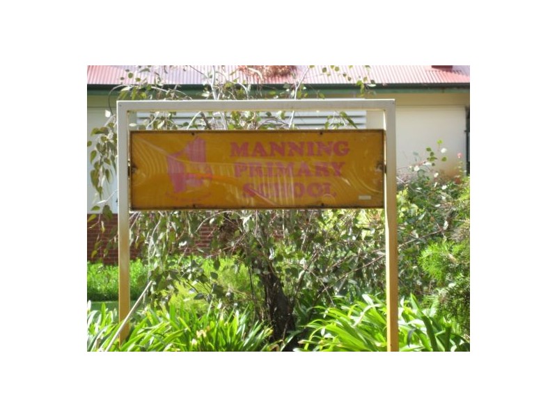 85 Manning Road, Manning WA 6152