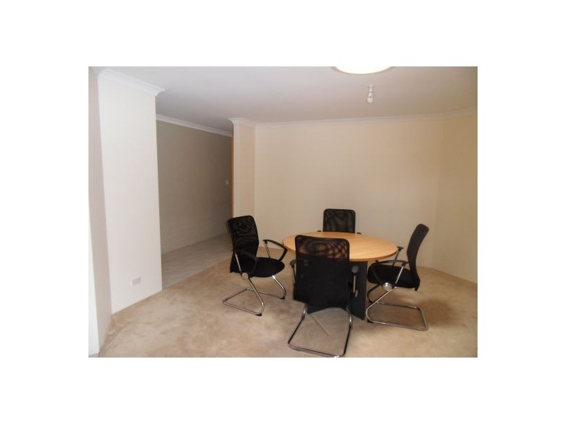 4 Kwel Court, Karawara WA 6152