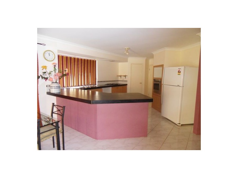 4 Kwel Court, Karawara WA 6152