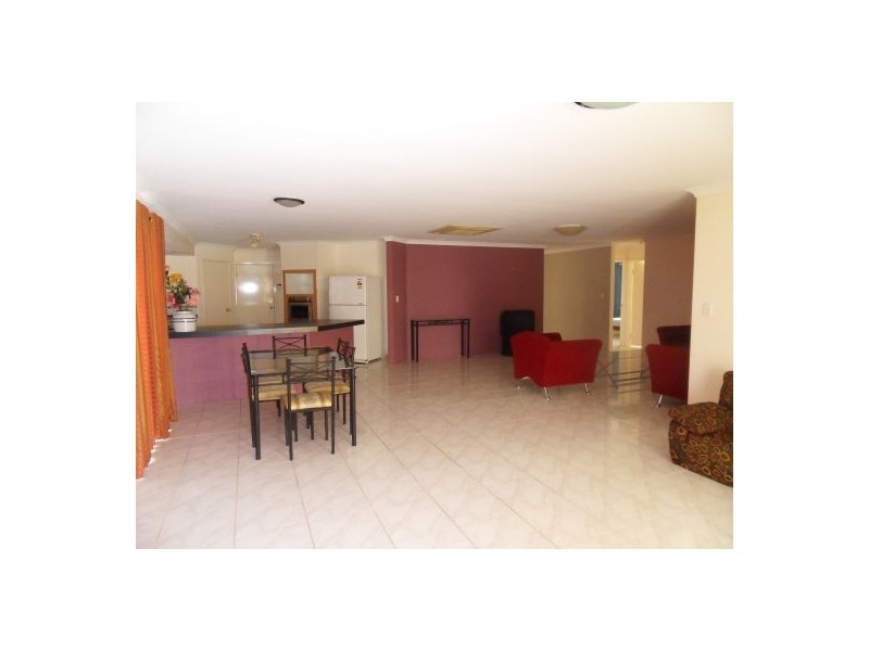 4 Kwel Court, Karawara WA 6152