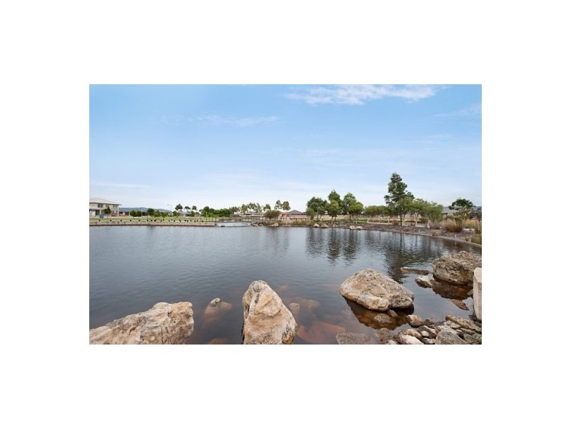 11A Baystone Parade, Harrisdale WA 6112