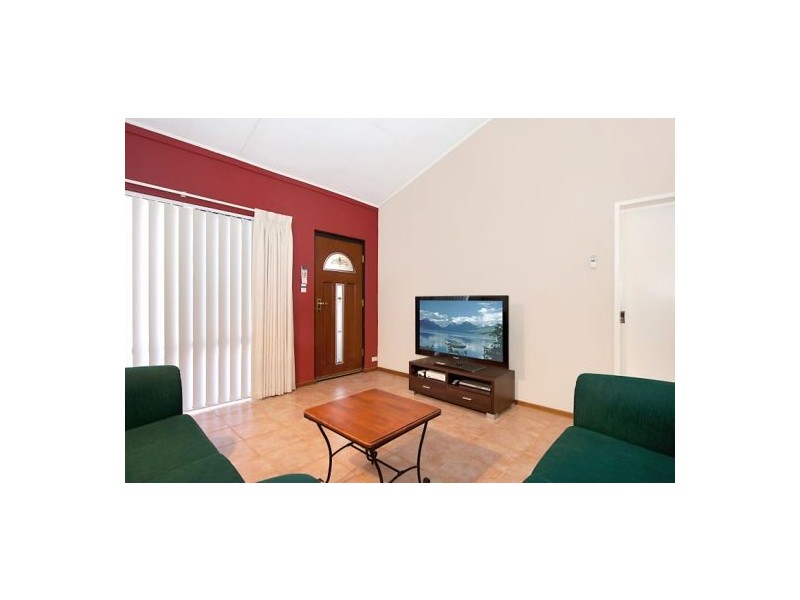 4/10 Axford Street, Como WA 6152