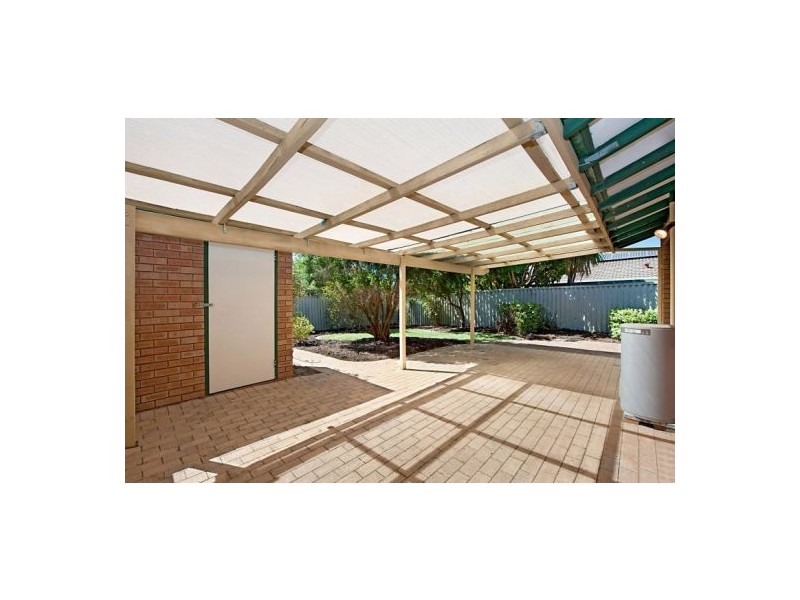 4/10 Axford Street, Como WA 6152