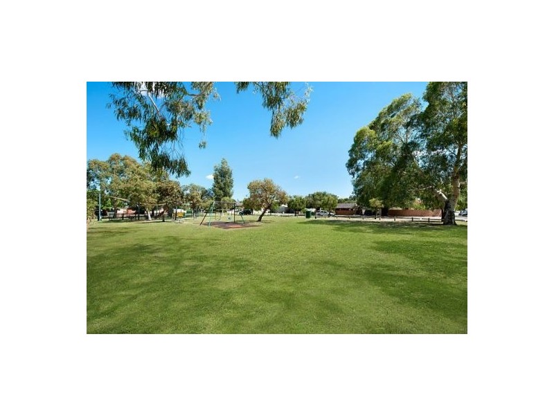 4/10 Axford Street, Como WA 6152