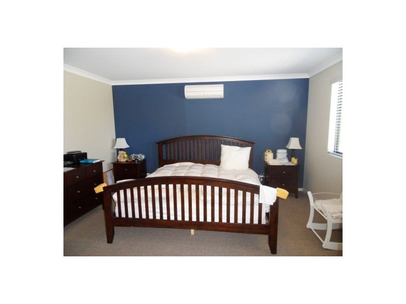 154A Thelma, Como WA 6152