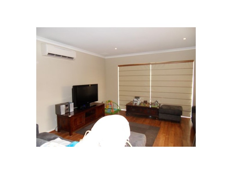 154A Thelma, Como WA 6152