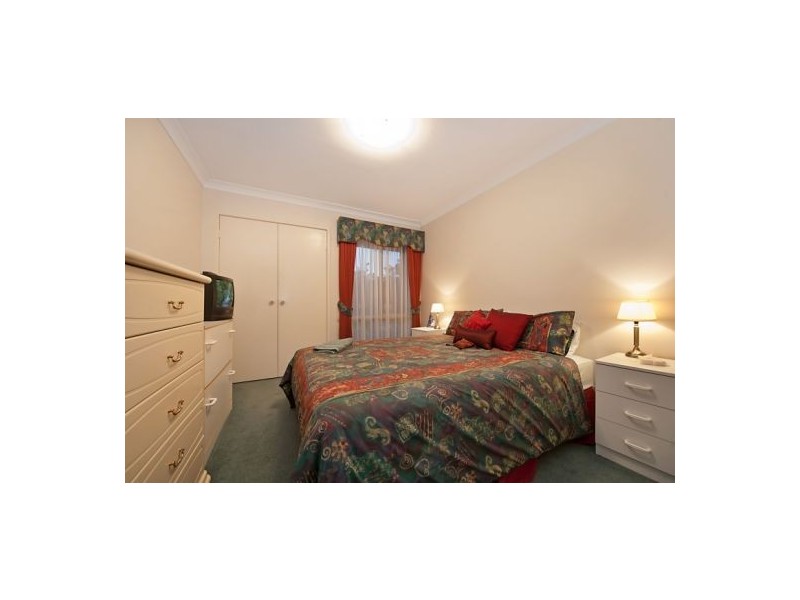 15 Smith Crescent, High Wycombe WA 6057