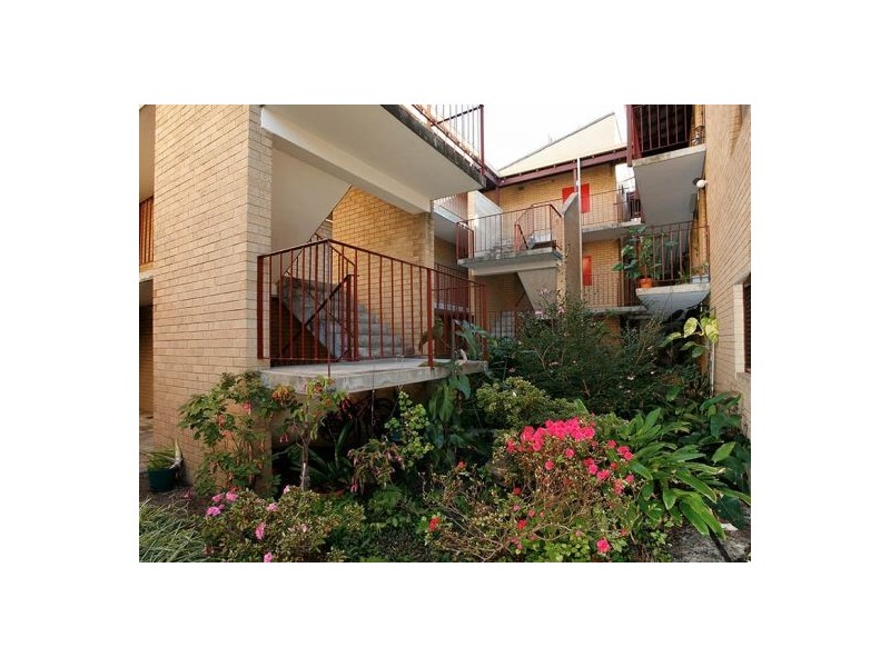 5/7 Gardner Street, Como WA 6152