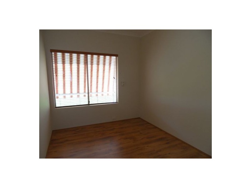 1 Axford Street, Como WA 6152