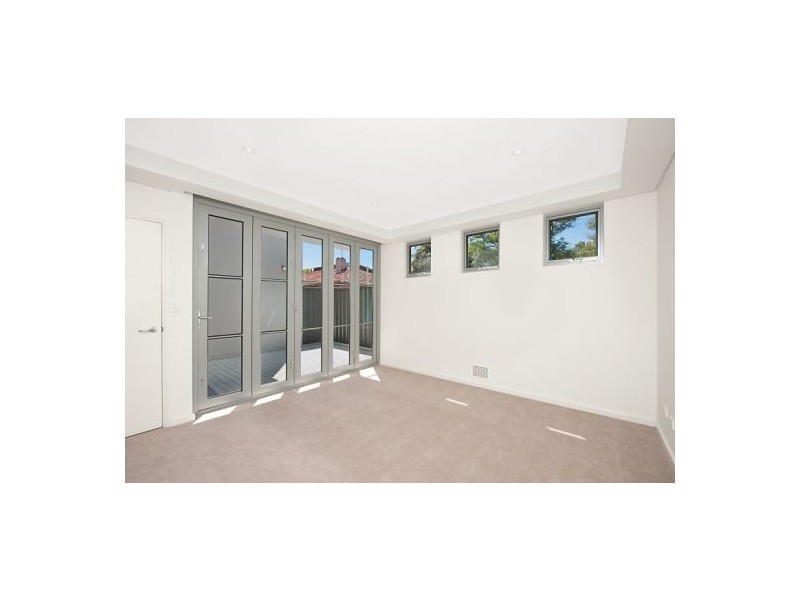 4/111 Summers Street, Perth WA 6000