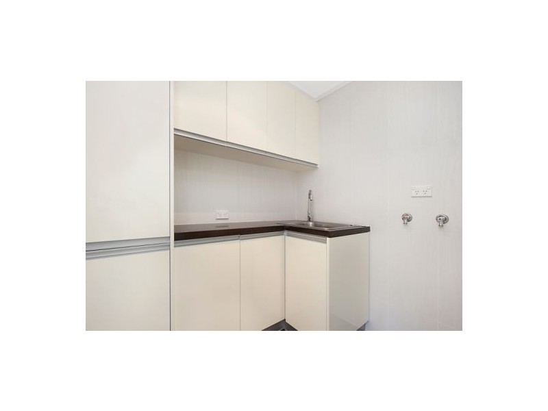 4/111 Summers Street, Perth WA 6000