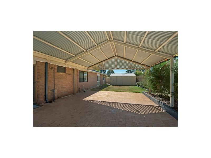 11 Renville Way, Lynwood WA 6147