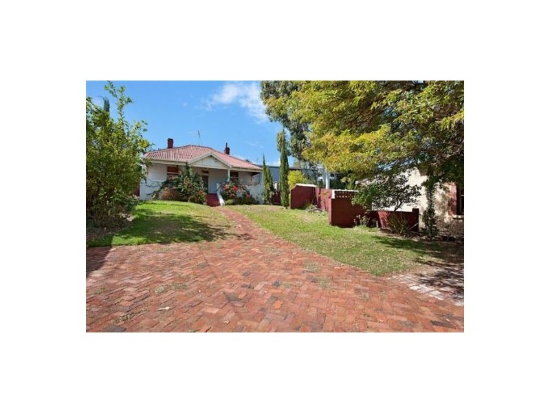 44 Hampton Road, Fremantle WA 6160