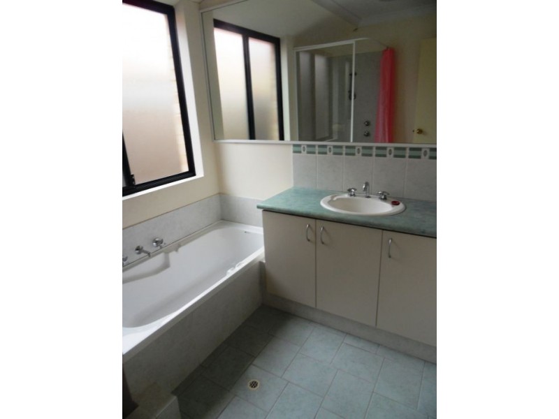 3/167-169 Hamilton Street, Queens Park WA 6107