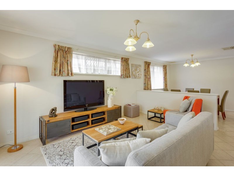 20B Bickley Crescent, Manning WA 6152