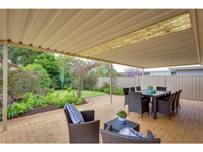 20B Bickley Crescent, Manning WA 6152