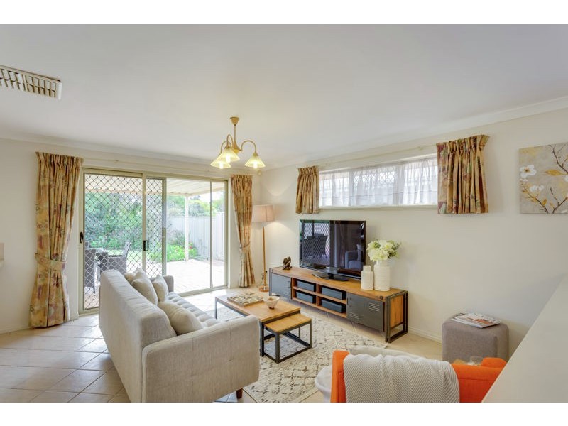 20B Bickley Crescent, Manning WA 6152