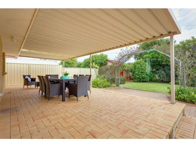 20B Bickley Crescent, Manning WA 6152