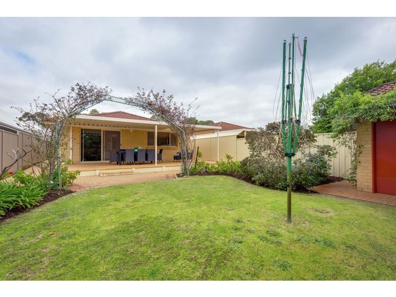 20B Bickley Crescent, Manning WA 6152