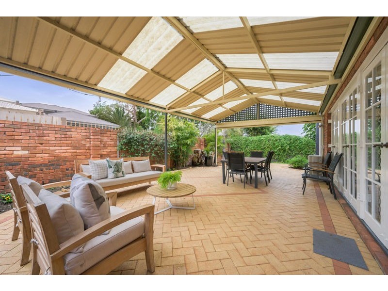 12B Lockhart Street, Como WA 6152
