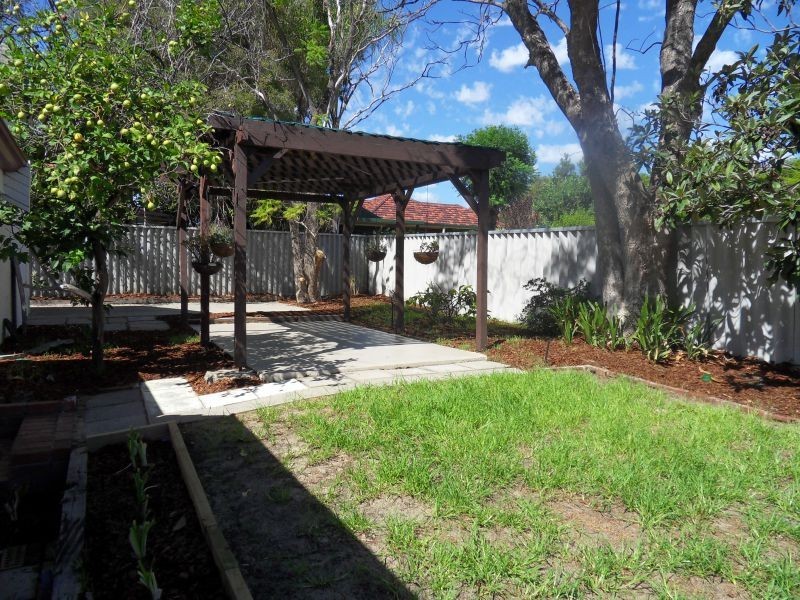 1/1 Axford Street, Como WA 6152