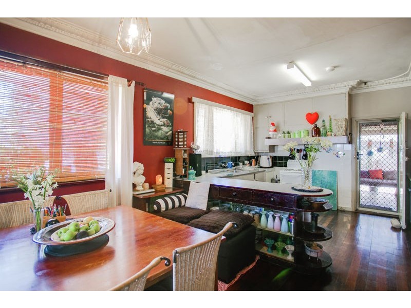 180 Lockhart Street, Como WA 6152