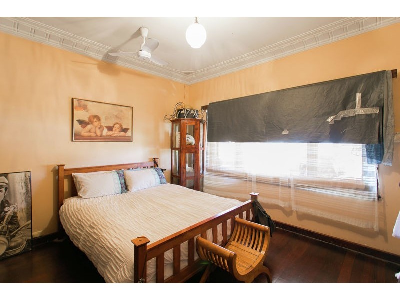 180 Lockhart Street, Como WA 6152