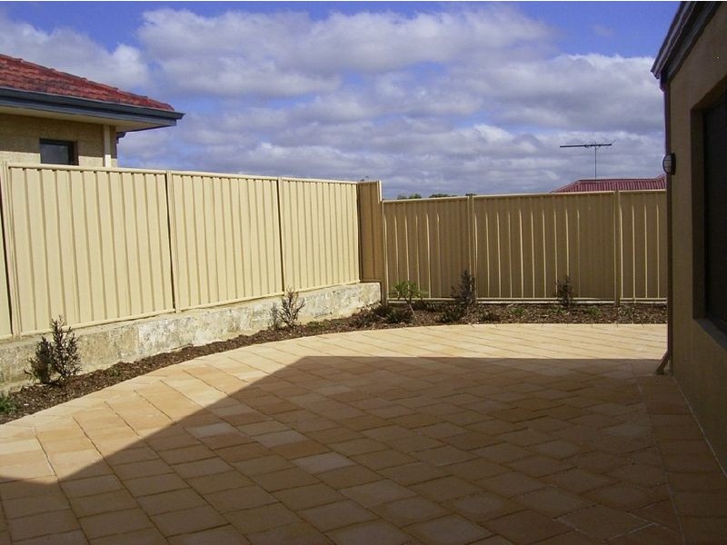 3 Barang Circuit, Karawara WA 6152