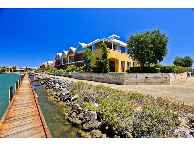 19/19 San Marco Quay, Halls Head WA 6210