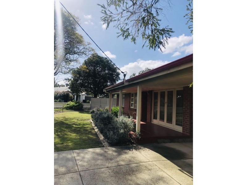 5 Shaw Close, Brentwood WA 6153