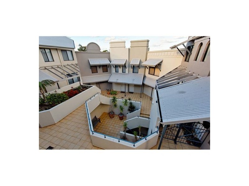 11/192 Hampden Road, Nedlands WA 6009