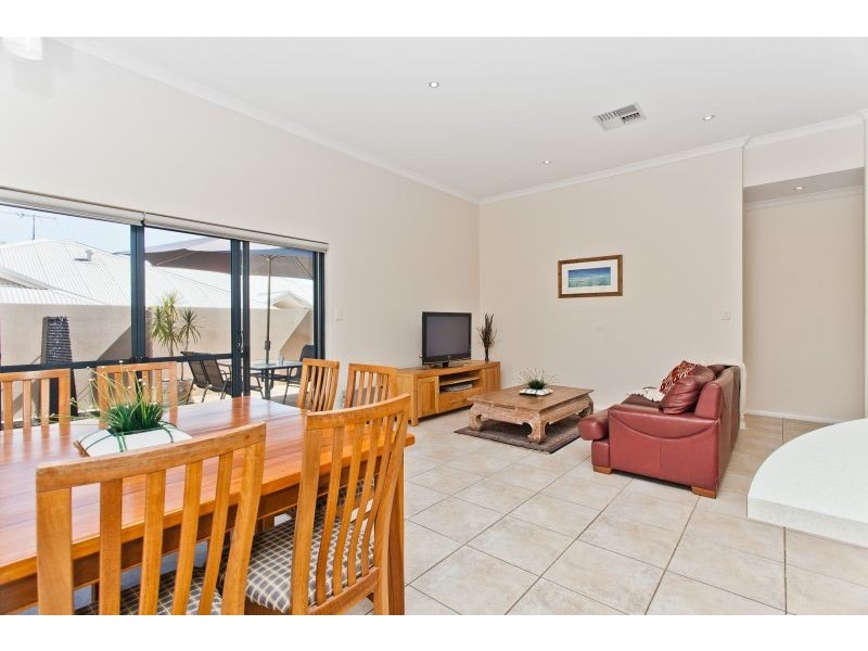 91A Monash Avenue, Como WA 6152