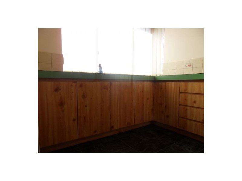 90B Hobbs Avenue, Como WA 6152