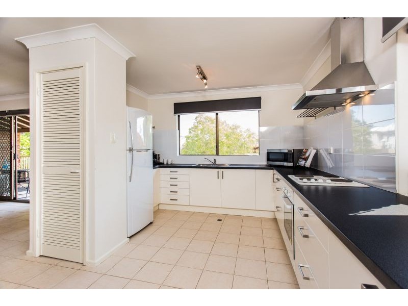 19/80 Edgecumbe St, Como WA 6152
