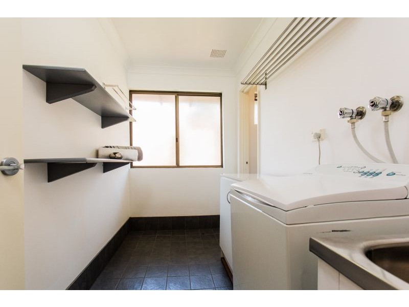 19/80 Edgecumbe St, Como WA 6152