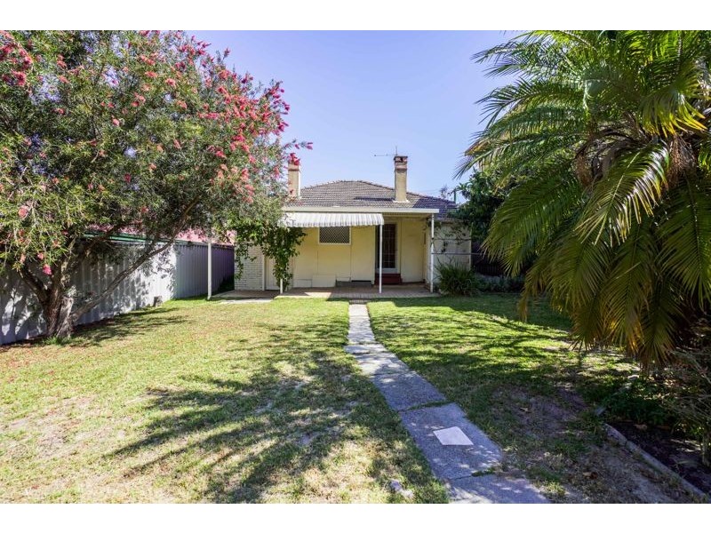 162 Hensman Street, Kensington WA 6151