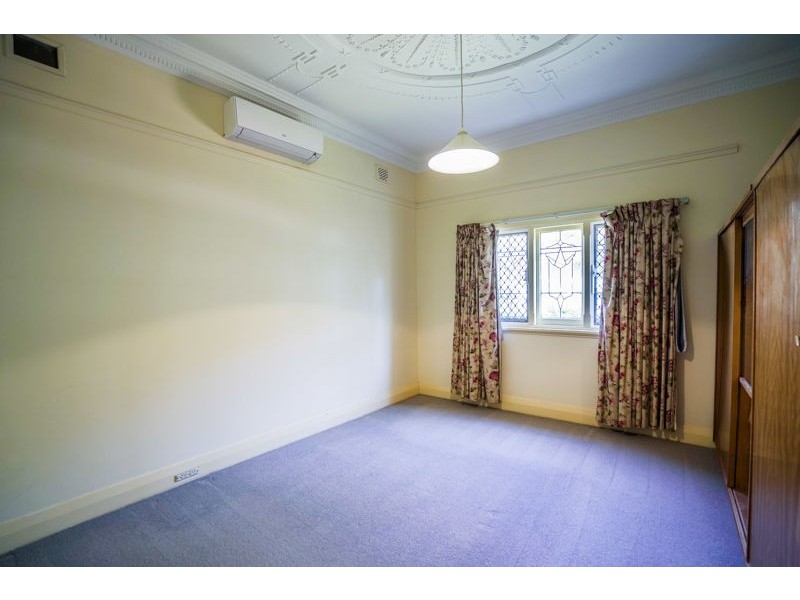 162 Hensman Street, Kensington WA 6151