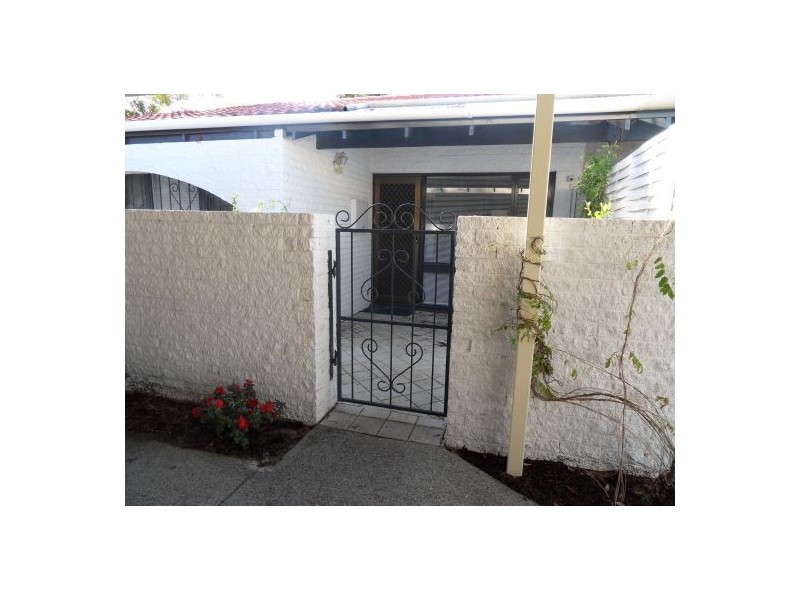 3/224 Labouchere Road, Como WA 6152