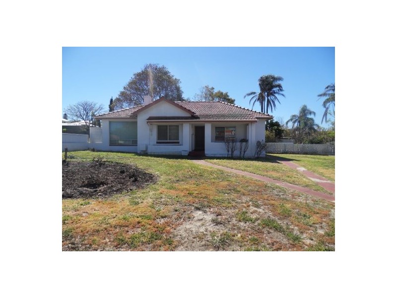 73 Clydesdale Street, Como WA 6152