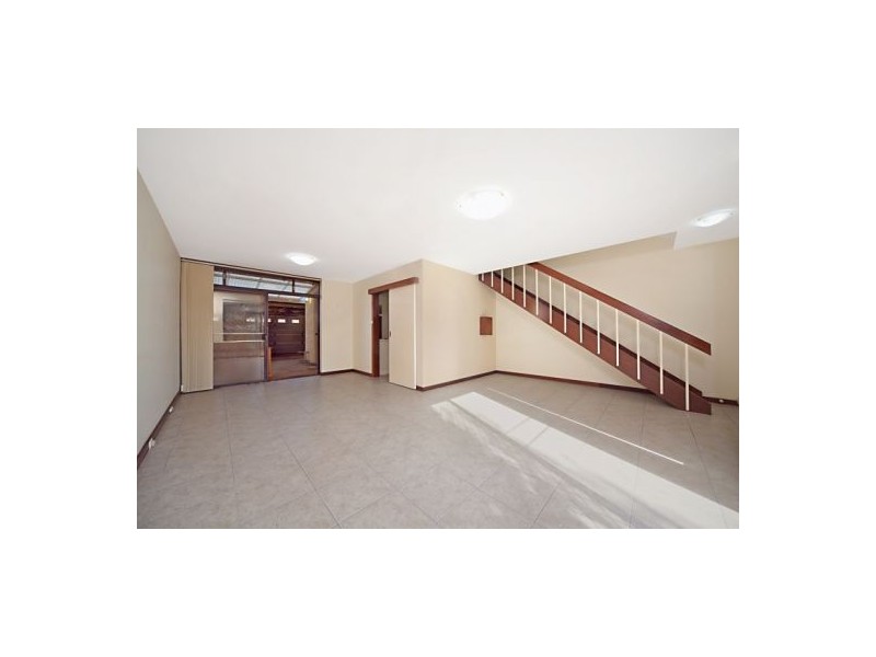 3/61 Preston Street, Como WA 6152