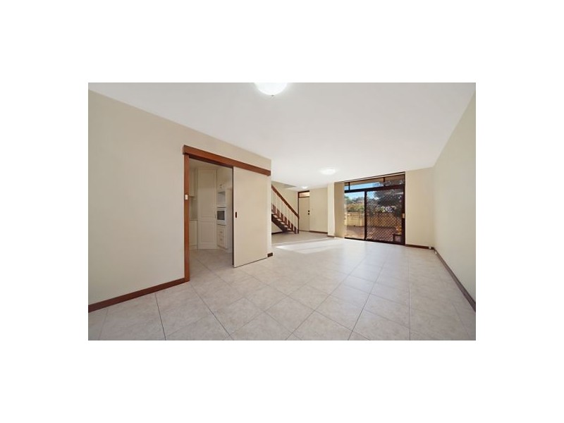 3/61 Preston Street, Como WA 6152