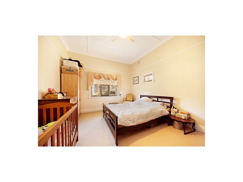 19 Campbell Street, Kensington WA 6151