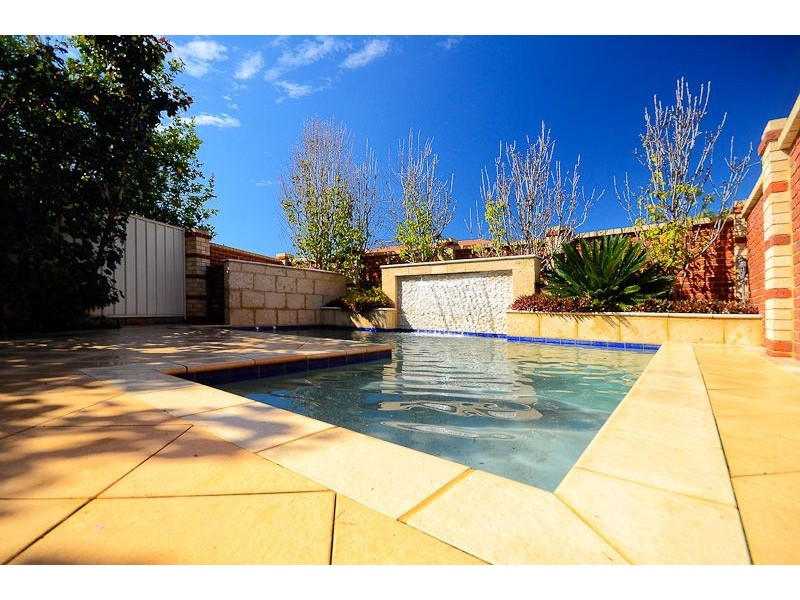 29 Templemore Gardens, Waterford WA 6152