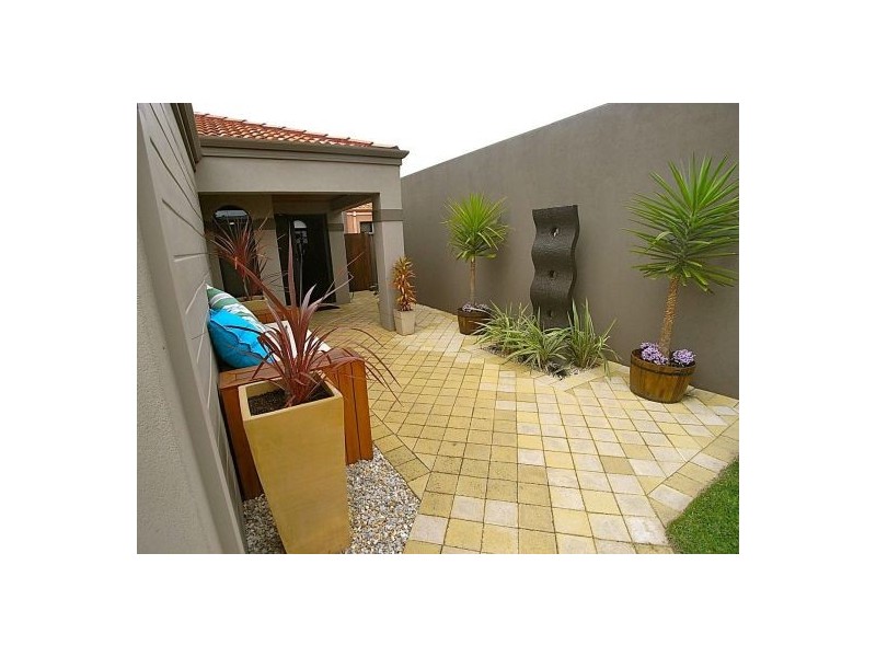 2A  Durant Way, Brentwood WA 6153