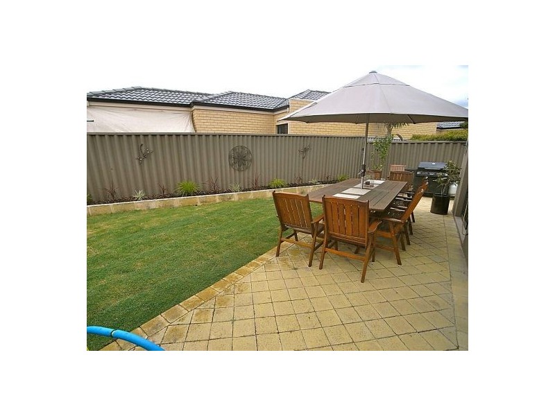 2A  Durant Way, Brentwood WA 6153