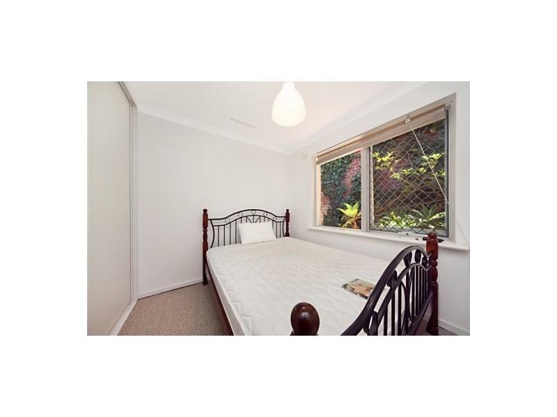 8 Lakeway Street, Claremont WA 6010