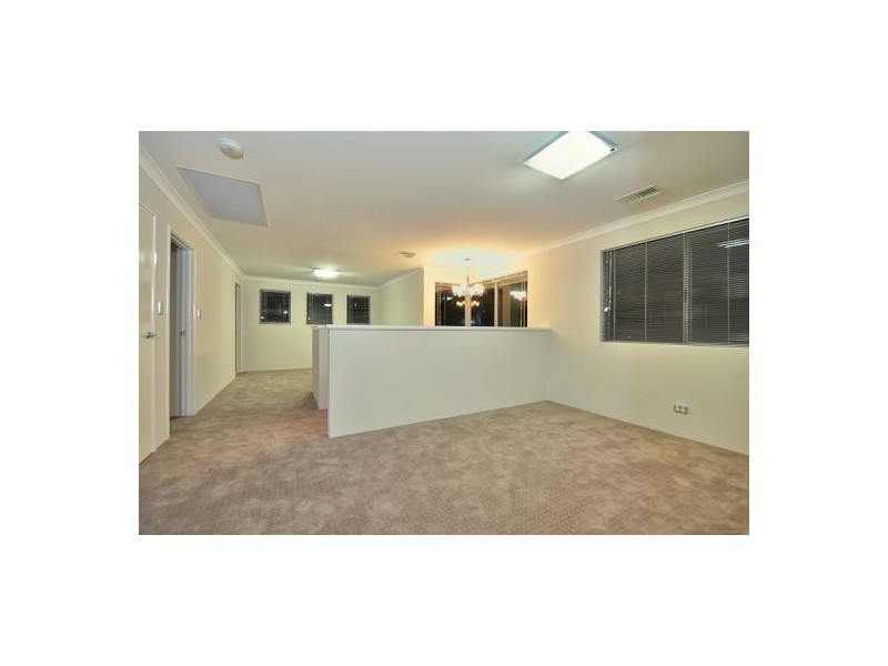 11A Elderfield Road, Manning WA 6152