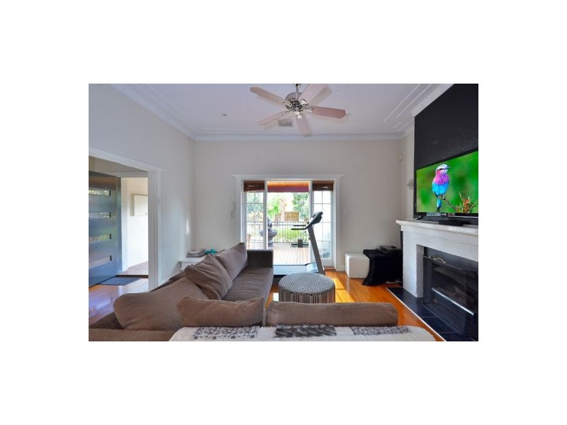 32 Thelma Street, Como WA 6152