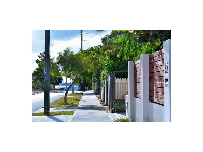 32 Thelma Street, Como WA 6152